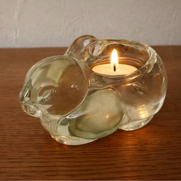 Vintage Glass Bunny Tea-light Holder. - Picture 2 of 5